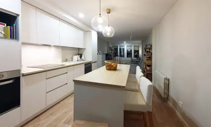 reformas-vivienda-madrid-cocina-salon